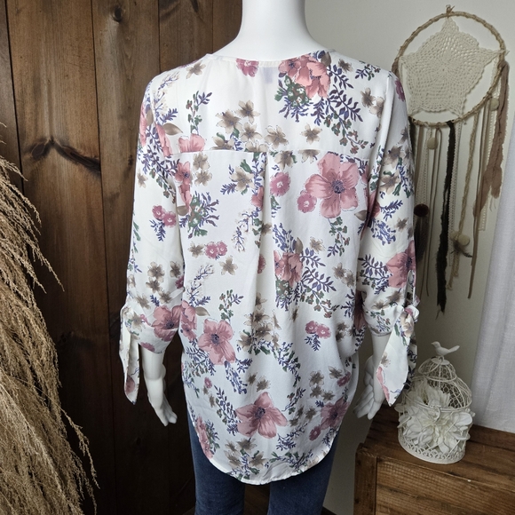 West Kei Floral Surplice Faux Wrap High Low Blouse - Picture 3 of 15